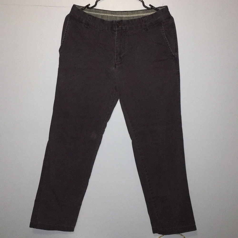 G.H. Bass & Co. Navy Khakis 30x30